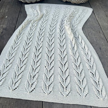 Load image into Gallery viewer, Willow Blanket 8ply