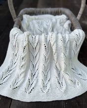 Load image into Gallery viewer, Willow Blanket 8ply