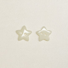 Load image into Gallery viewer, Ceramics Buttons star

