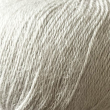 Load image into Gallery viewer, Chaska Puray Fine DK/ 8 Ply
