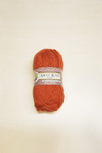 Load image into Gallery viewer, Aran Knit 10 Ply
