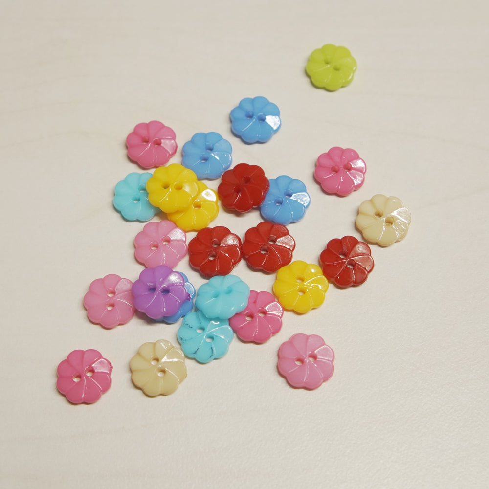 Buttons flower assorted colours style 1