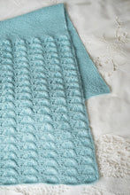 Load image into Gallery viewer, Sleepytime Blanket BC67 in 4 Ply
