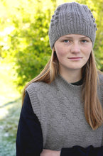Load image into Gallery viewer, Jackie Vest and Hat HC55 in 8 Ply
