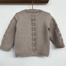 Load image into Gallery viewer, Abby Petite Cardigan &amp; Hat 4ply
