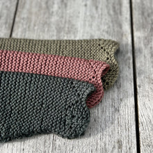 Load image into Gallery viewer, Bobbie Cardigan &amp; Hat 8ply
