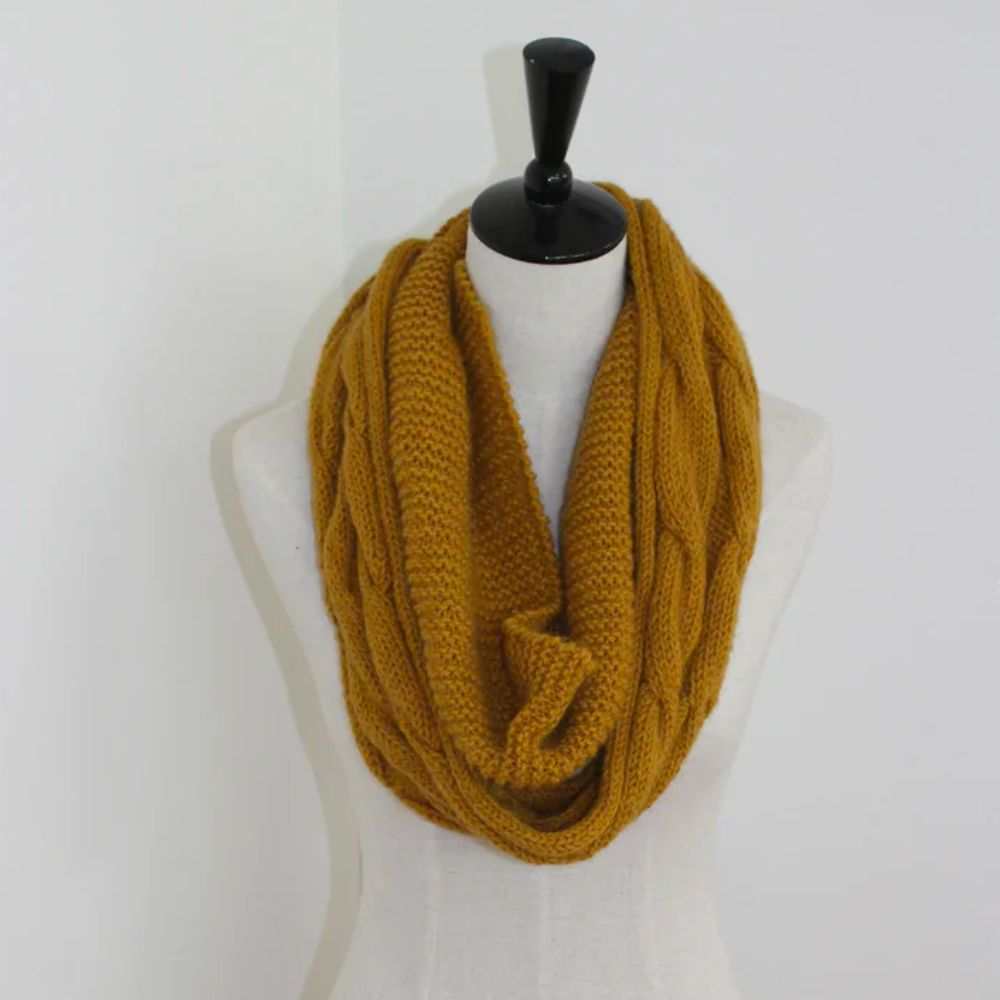 Infinity Country Cable Cowl 10ply
