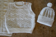 Load image into Gallery viewer, Peyton Vest and Hat BC114 in 8 Ply
