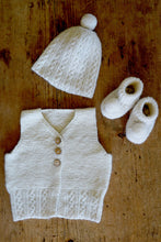Load image into Gallery viewer, Millar Vest, Hat and Booties BC120 in 4 Ply
