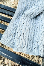 Load image into Gallery viewer, Cinda Blocks Blanket BC122 in 8 Ply
