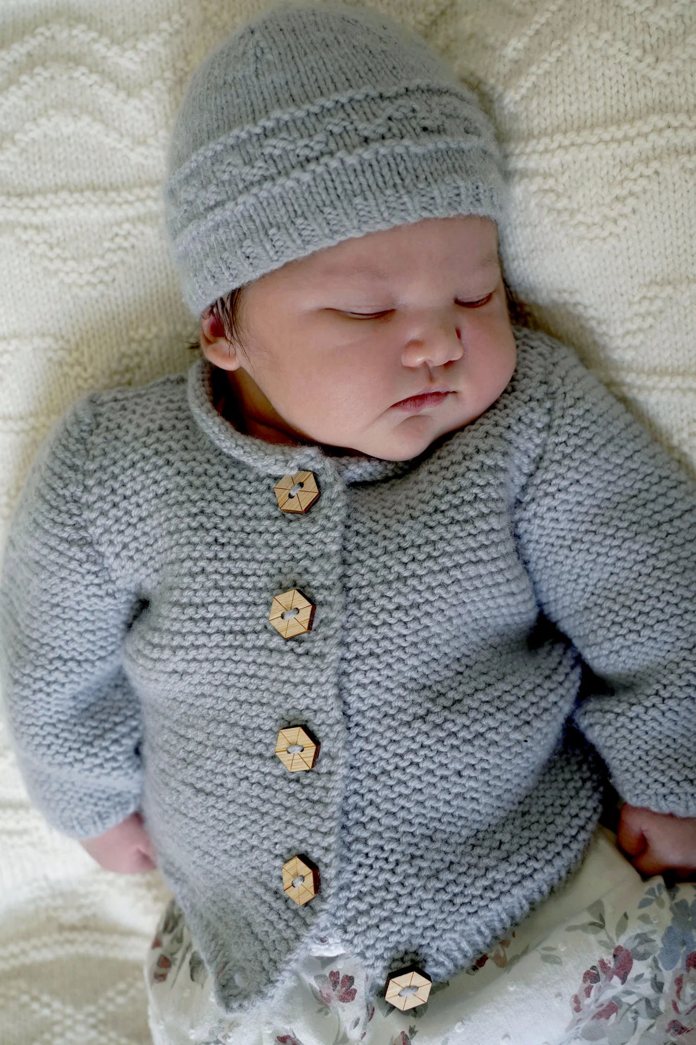 Tatum Cardi and Hat BC130 in 8 Ply