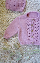 Load image into Gallery viewer, Isla Cardi and Hat BC138 in 4 Ply
