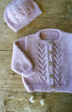 Load image into Gallery viewer, Isla Cardi and Hat BC138 in 4 Ply
