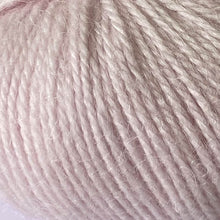 Load image into Gallery viewer, Crucci Aella Alpaca Wool 8ply
