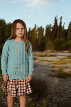 Load image into Gallery viewer, Amika Joy Sweater LF34 in 8 Ply
