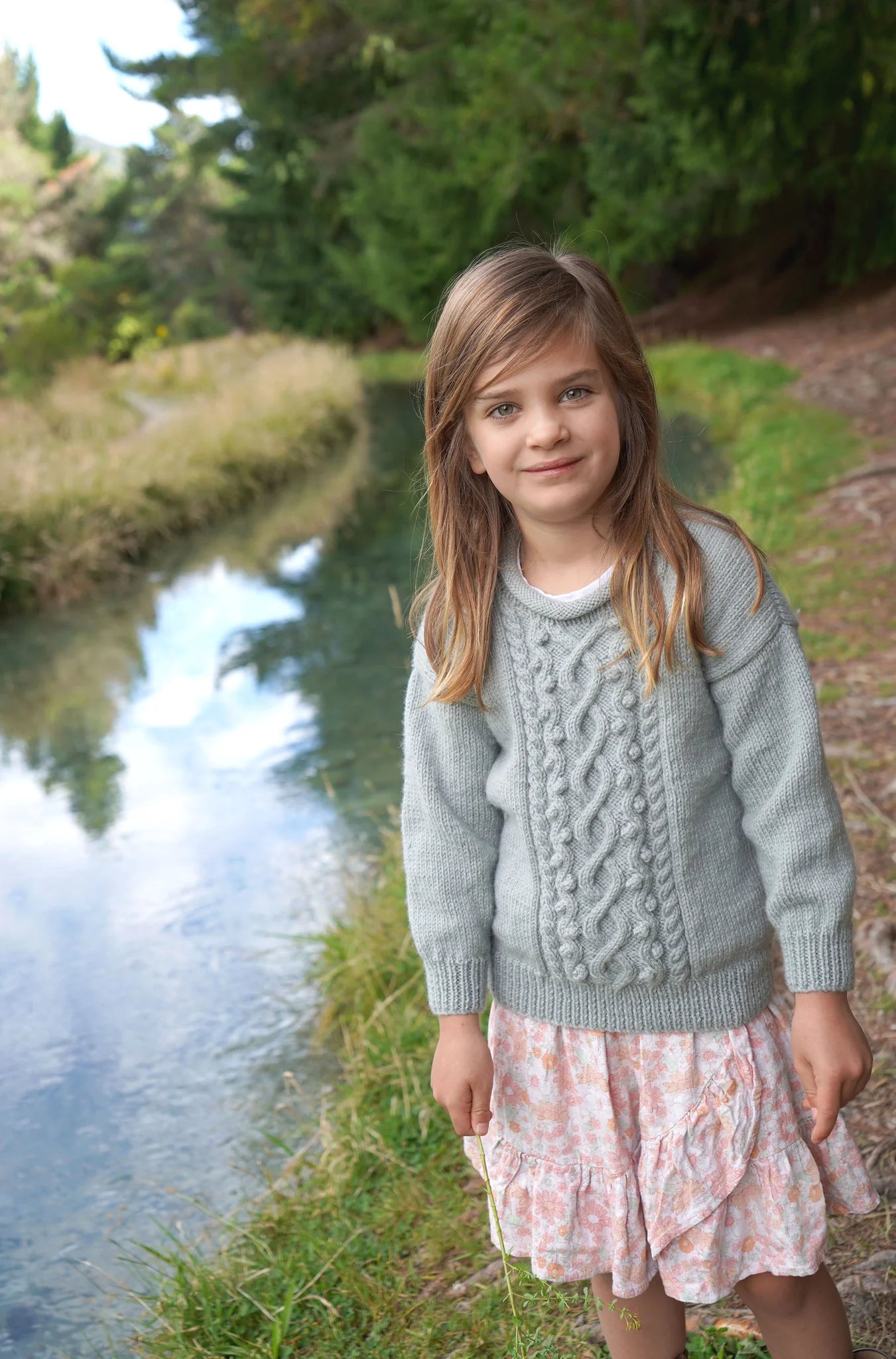 Atlas Sweater LF51 in 8 Ply