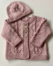 Load image into Gallery viewer, Abby Cardigan &amp; Hat 8ply
