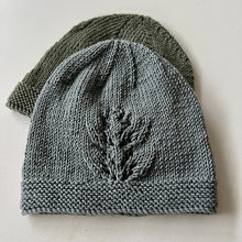 Load image into Gallery viewer, Abby Cardigan &amp; Hat 8ply
