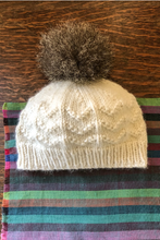Load image into Gallery viewer, Piper Vest and Hat BC107 in 8 Ply
