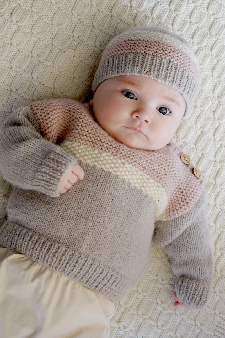 Aspen Sweater and Hat BC112 in 8 Ply