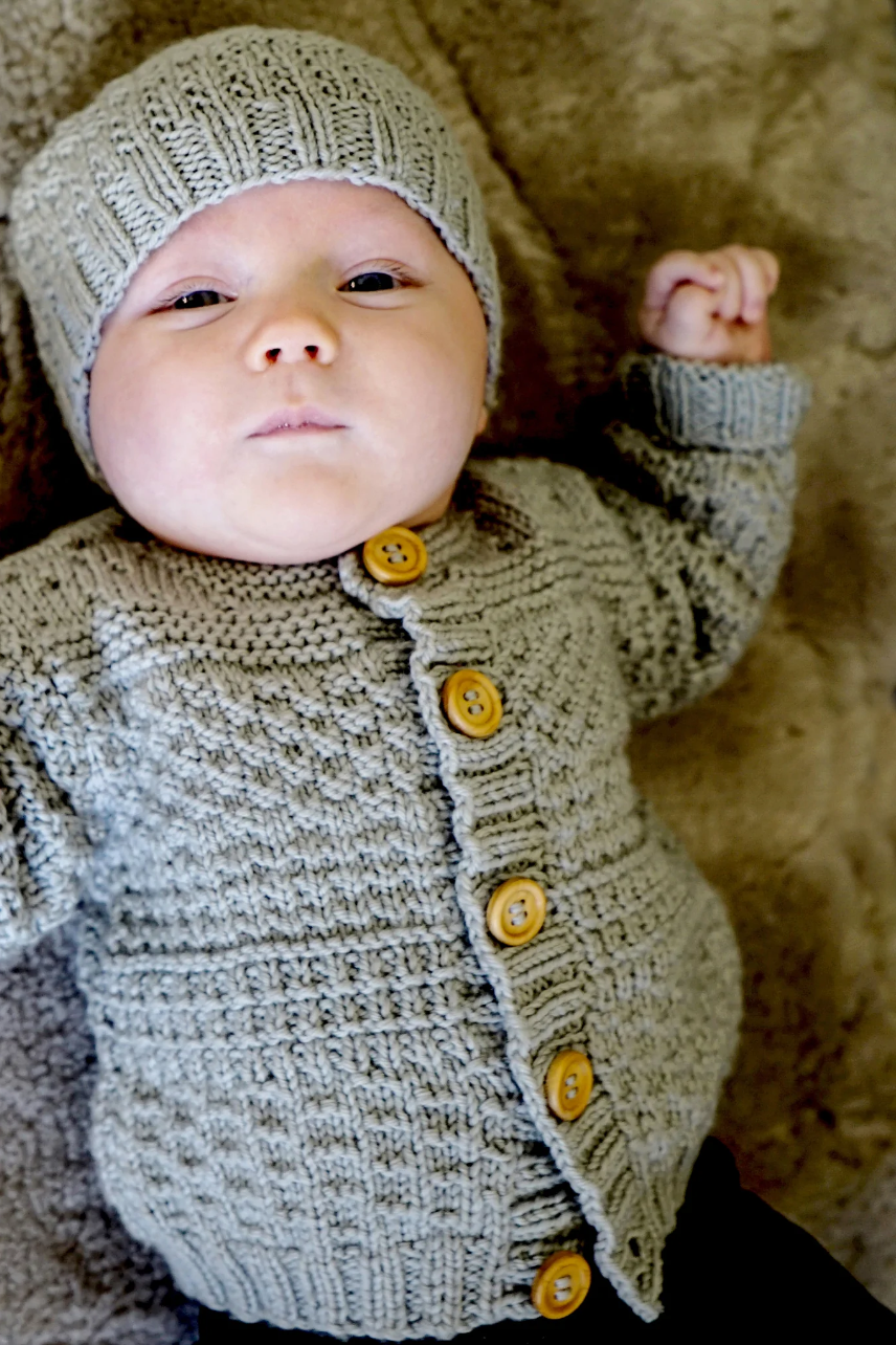 Austin Cardi & Beanie BC64 in 8 Ply