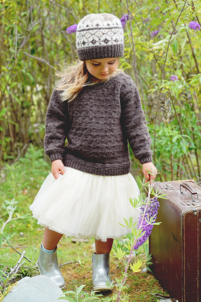 Avery Sweater and Hat LF37 in 8 Ply